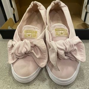 Converse PINK Bow slip ons